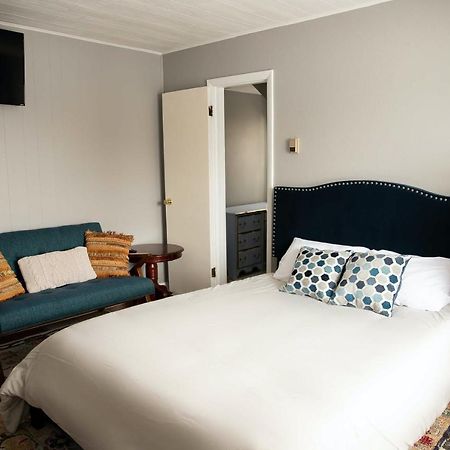 Charming French Studio Apartment Laramie Eksteriør bilde
