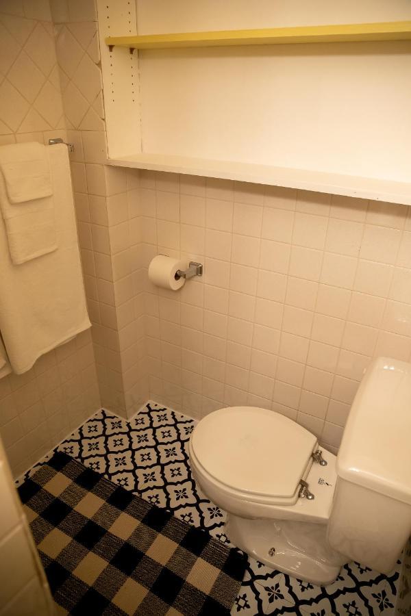 Charming French Studio Apartment Laramie Eksteriør bilde